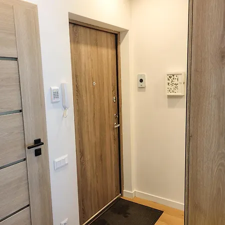 Apartamentai Kunigiskiuose Su Terasa Ir Privaciu Parkingu Апартаменти *