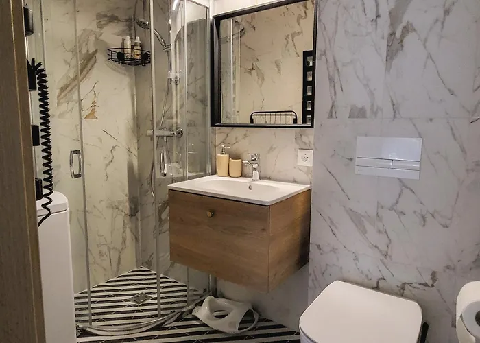 Apartamentai Kunigiskiuose Su Terasa Ir Privaciu Parkingu